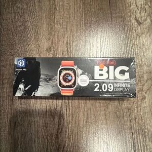 T900 Ultra Smartwatch with Orange Band